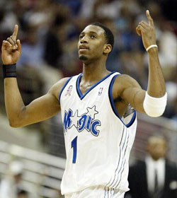 连续得分上双！混血后卫朱正首发出战25分钟8中7得到20分3助2断