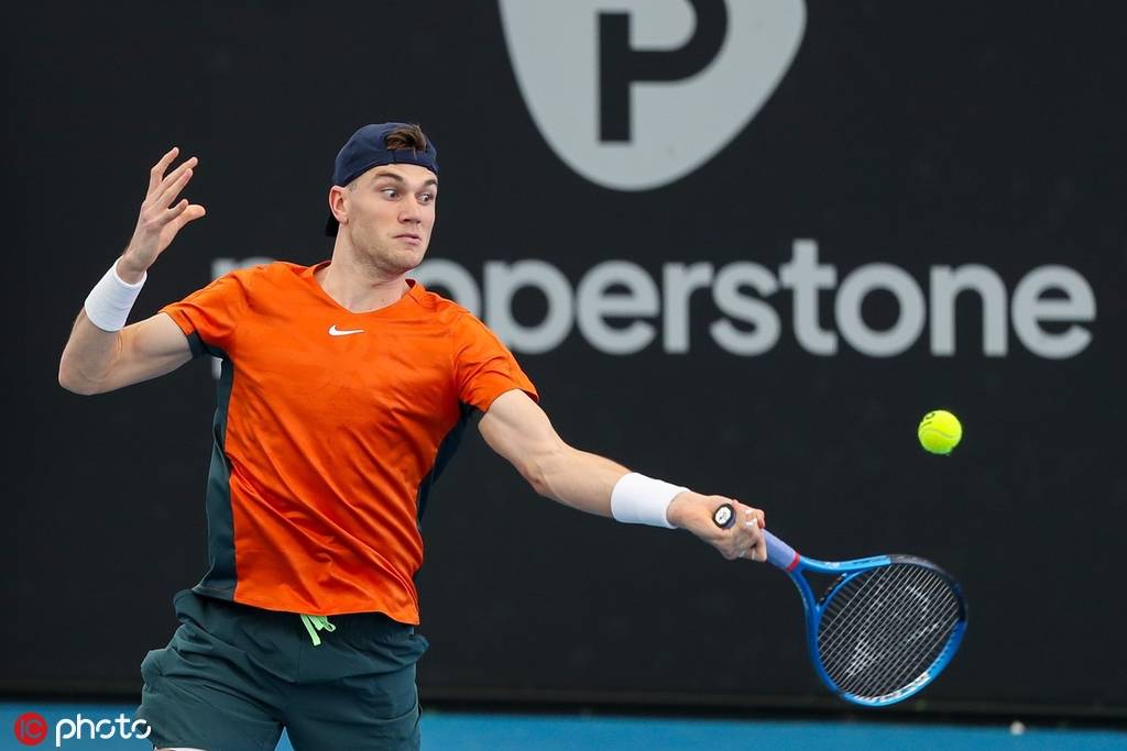 觑的门兴格 觑的门兴格